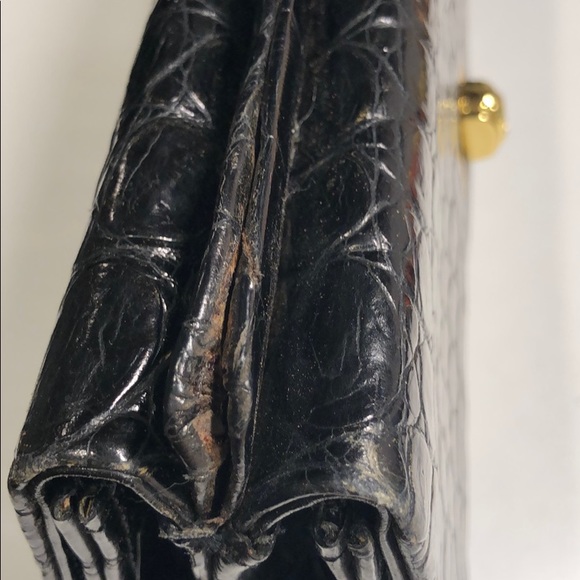 Chic clutch vintage croc embossed dual-sided gold clasps 9”x7” - Picture 11 of 11